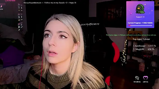 Snapshot of Lisaonthemoon chatting on February 7, 2026, 3:27 pm Lisaonthemoon online show from February 7, 2026, 3:27 pm