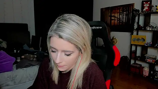 Snapshot of Lisaonthemoon chatting on February 20, 2026, 3:01 pm Lisaonthemoon online show from February 20, 2026, 3:01 pm