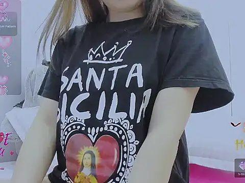 Linh diudang online show from November 12, 2025, 2:50 pm