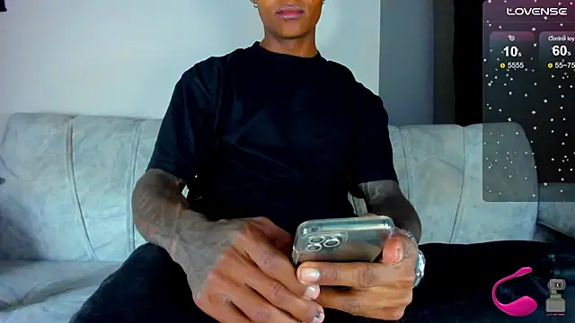 esteveen ortegas  online show from March 7, 2025, 8:02 am