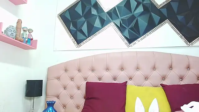 andrea safeira doll online show from February 11, 2026, 11:10 pm