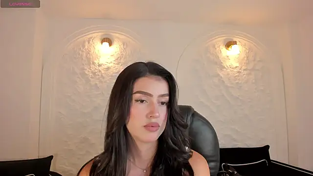 Snapshot of PaulinaSantos_ chatting on October 3, 2025, 7:22 pm PaulinaSantos online show from October 3, 2025, 7:22 pm