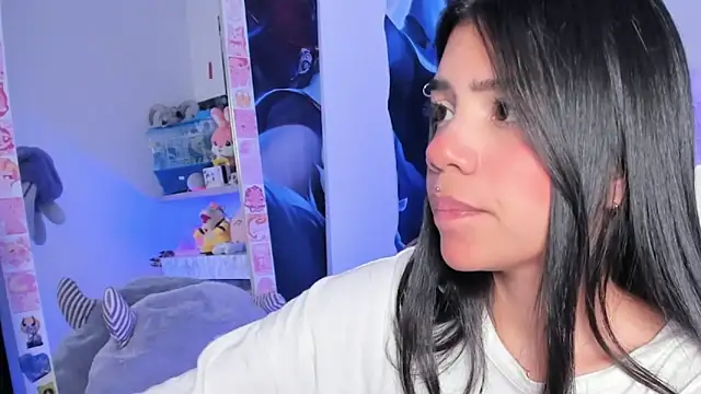 Snapshot of cutestephuwu chatting on February 18, 2025, 3:42 am cutestephuwu online show from February 18, 2025, 3:42 am