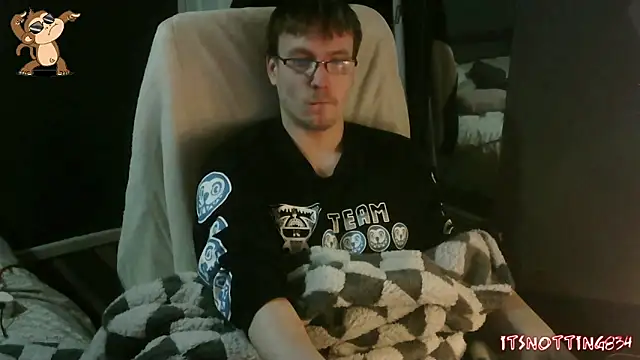 Snapshot of Itsnotting834 chatting on February 7, 2025, 10:09 pm Itsnotting834 online show from February 7, 2025, 10:09 pm