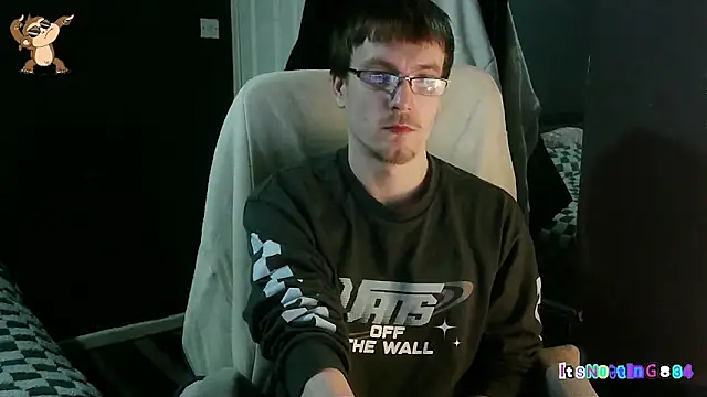 Snapshot of Itsnotting834 chatting on March 14, 2025, 1:05 am Itsnotting834 online show from March 14, 2025, 1:05 am