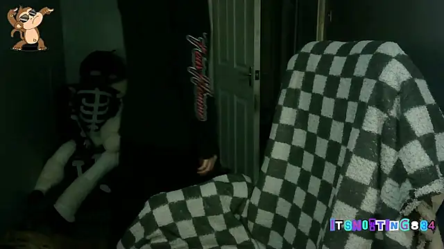 Snapshot of Itsnotting834 chatting on November 5, 2025, 7:58 pm Itsnotting834 online show from November 5, 2025, 7:58 pm