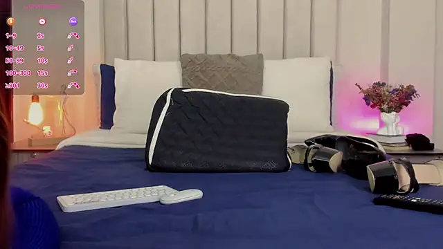 Snapshot of romina-brunette chatting on February 13, 2026, 6:26 pm romina-brunette online show from February 13, 2026, 6:26 pm