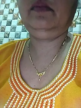 Dianaa9 online show from November 12, 2025, 2:23 am