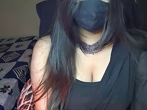 Snapshot of ZALIM_HASEENA chatting on December 3, 2025, 4:20 am ZALIM HASEENA online show from December 3, 2025, 4:20 am