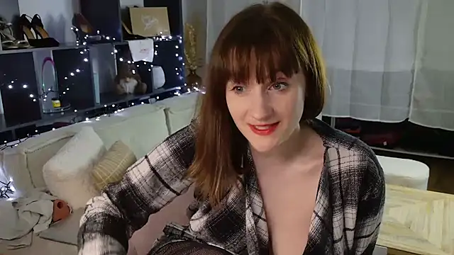 Snapshot of victoirenextdoor chatting on February 1, 2026, 2:59 pm victoirenextdoor online show from February 1, 2026, 2:59 pm