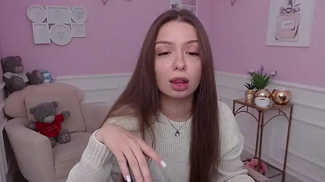 LucySkilar online show from November 2, 2025, 6:16 am