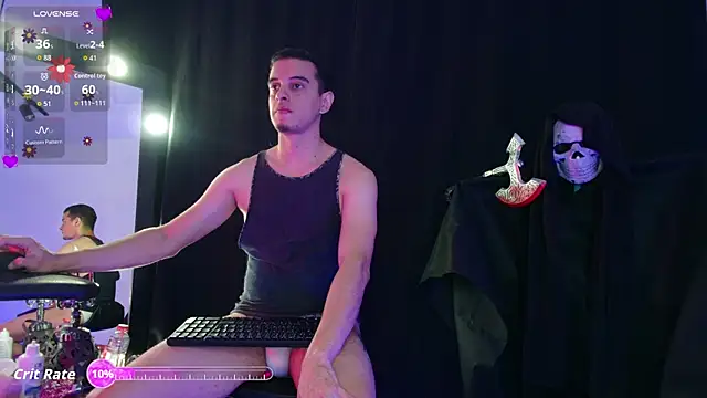 Maximo   online show from October 25, 2025, 8:36 pm