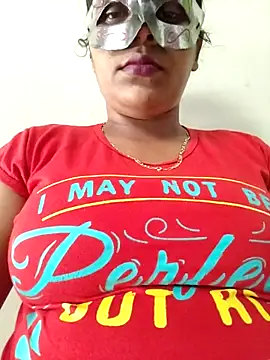 Sexy rosyyyy online show from April 3, 2026, 3:48 am