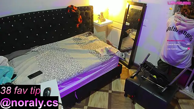 hey noraly online show from October 29, 2025, 4:04 am