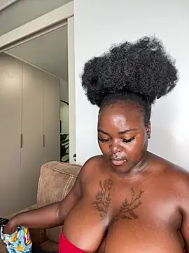 Snapshot of Honeycoco0211 chatting on March 27, 2026, 8:26 am Honeycoco0211 online show from March 27, 2026, 8:26 am