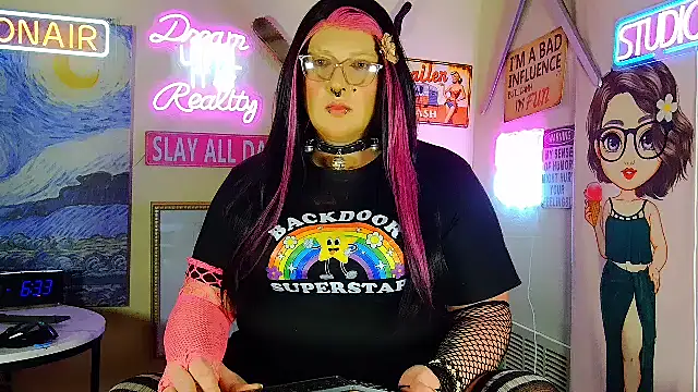 Blakelytgirl online show from April 4, 2026, 12:35 pm