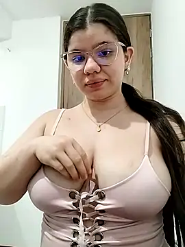 Danzel1105 online show from January 15, 2025, 9:45 am