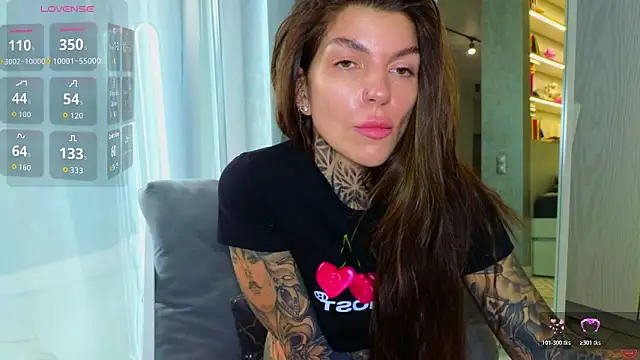 tattooedBabyy online show from March 30, 2026, 9:10 am