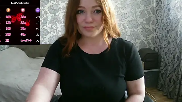 Snapshot of Sabrina_Poison chatting on February 13, 2025, 7:35 am Sabrina Poison online show from February 13, 2025, 7:35 am