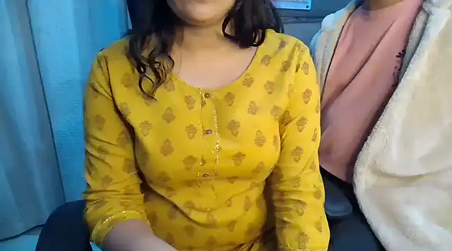 Trezza online show from December 7, 2024, 9:44 pm