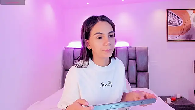 Snapshot of martina_mancini chatting on January 29, 2025, 11:41 am martina mancini online show from January 29, 2025, 11:41 am