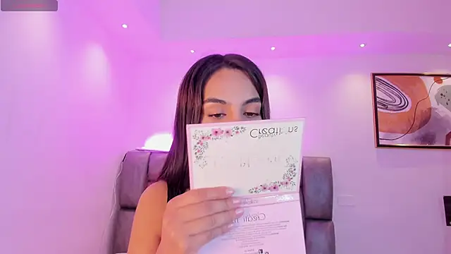 Snapshot of martina_mancini chatting on February 10, 2025, 12:08 pm martina mancini online show from February 10, 2025, 12:08 pm