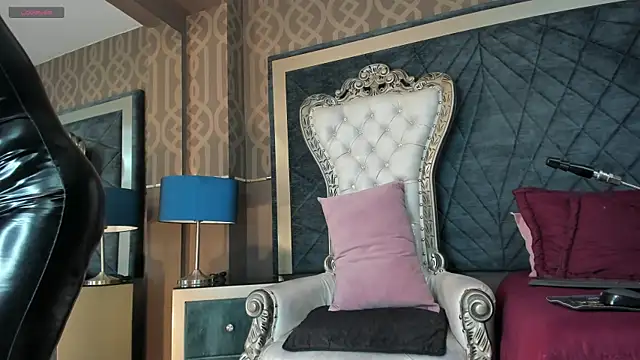 Snapshot of Janna_Rousse_ chatting on September 26, 2025, 12:31 pm Janna Rousse online show from September 26, 2025, 12:31 pm