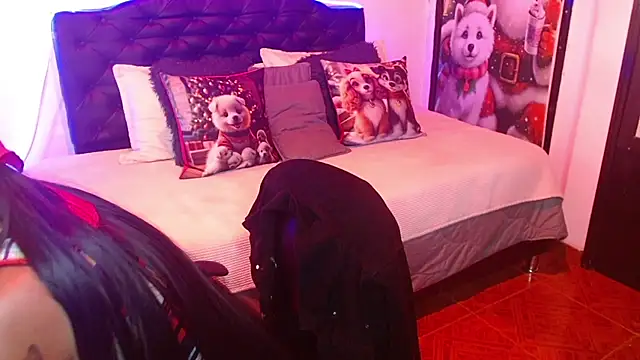 Dominik girl online show from November 26, 2025, 10:00 pm