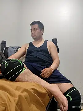 Potro23hotzen online show from September 8, 2025, 11:48 pm