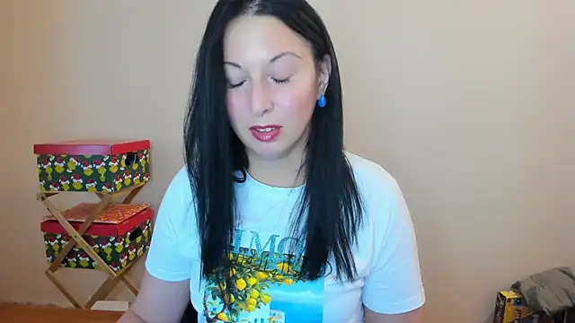 Wife4Cuck online show from June 3, 2026, 1:14 pm