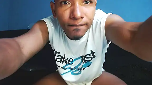 Grandeygruesa1 online show from November 29, 2025, 10:29 am