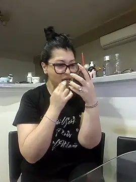 Milf Abigail online show from November 8, 2025, 12:33 am