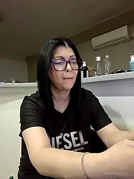 Milf Abigail online show from December 21, 2025, 3:46 am