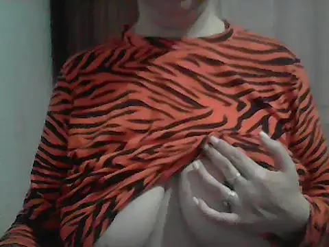 AnaXBerry online show from March 10, 2026, 6:46 pm