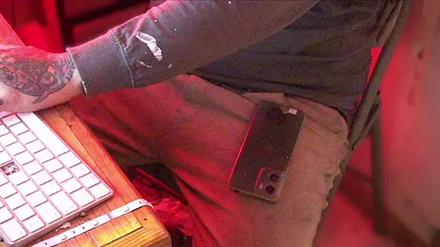 Snapshot of AlanDickson chatting on February 19, 2026, 10:00 am AlanDickson online show from February 19, 2026, 10:00 am