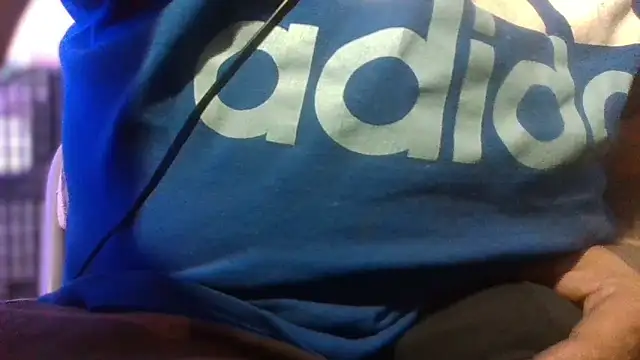 Snapshot of AlanDickson chatting on April 6, 2026, 10:16 am AlanDickson online show from April 6, 2026, 10:16 am