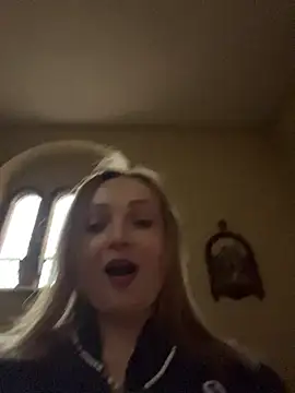 LadyTatiana Madam online show from November 19, 2025, 3:23 pm