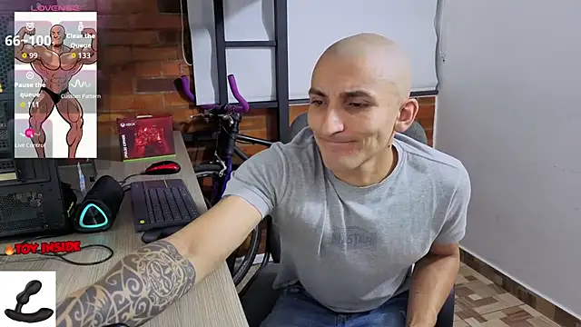 Marck Muscle online show from April 11, 2026, 12:26 am