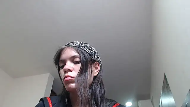 Snapshot of Karla_sweed chatting on September 15, 2025, 11:27 pm Karla sweed online show from September 15, 2025, 11:27 pm