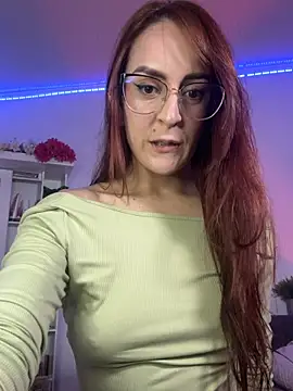 Buttyy Cherry online show from May 24, 2026, 6:02 pm