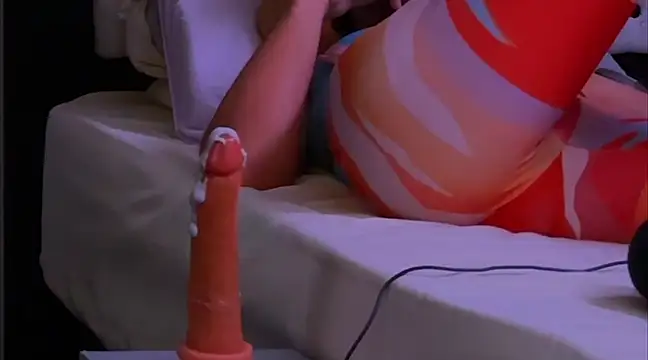 BodyandlegginLover online show from March 15, 2025, 11:51 am