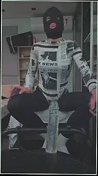 BodyandlegginLover online show from September 25, 2025, 7:12 am