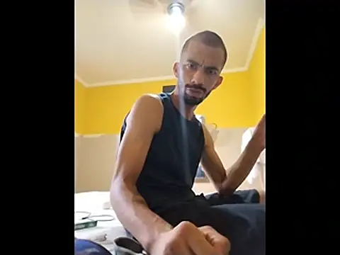 UncutToyBoy23cm online show from January 13, 2026, 10:53 am