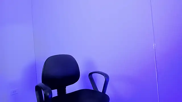 Snapshot of Master_Rimay chatting on February 15, 2025, 2:47 am Master Rimay online show from February 15, 2025, 2:47 am