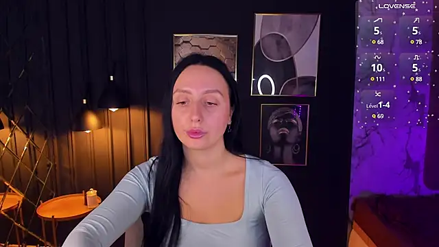 Christy Calypso online show from December 25, 2024, 1:31 am