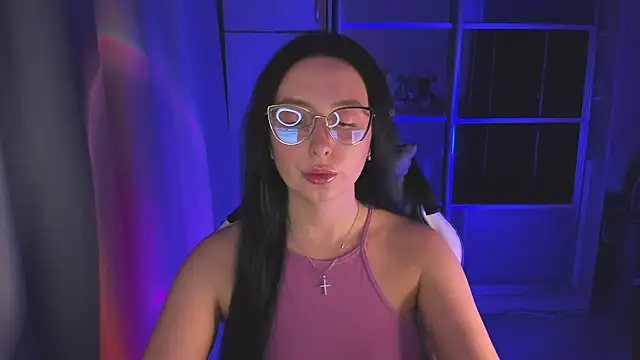 Christy Calypso online show from October 8, 2025, 5:21 pm