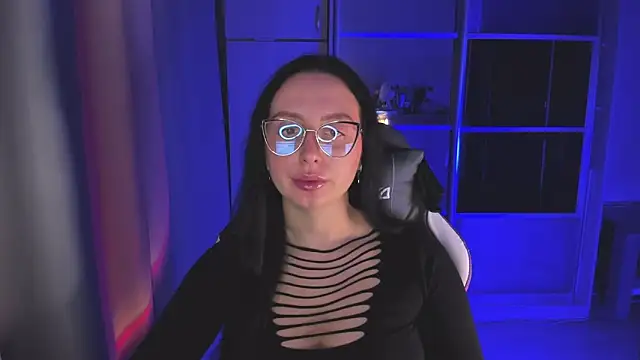 Christy Calypso online show from November 6, 2025, 3:35 pm