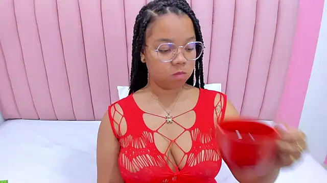 ISABELLA 020 online show from February 19, 2025, 12:22 pm