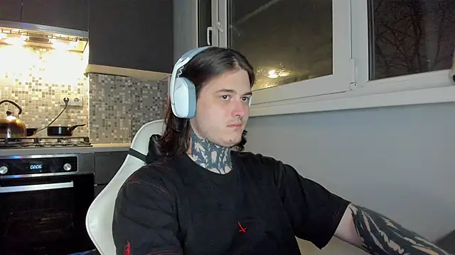 Snapshot of _torfin_ chatting on December 1, 2024, 8:31 pm torfin online show from December 1, 2024, 8:31 pm