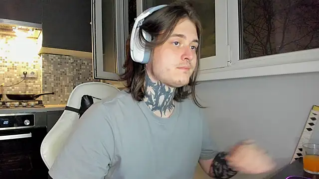 Snapshot of _torfin_ chatting on December 5, 2024, 11:51 pm torfin online show from December 5, 2024, 11:51 pm